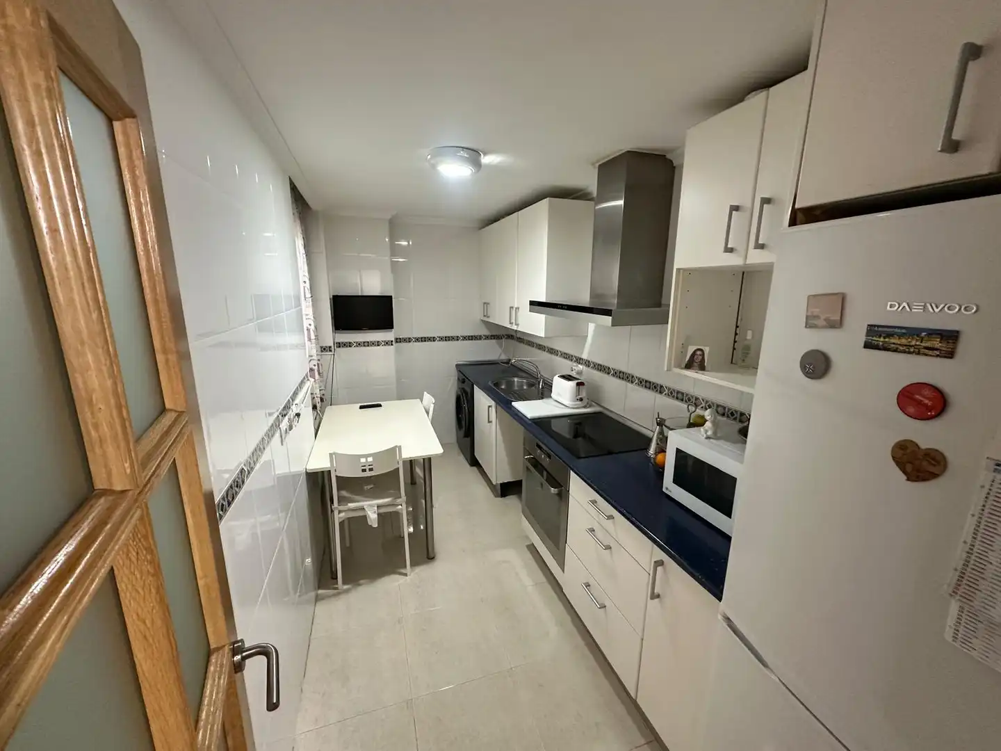 Cuina de Apartament en venda en Burgos amb Calefacció, Traster i Balcó
