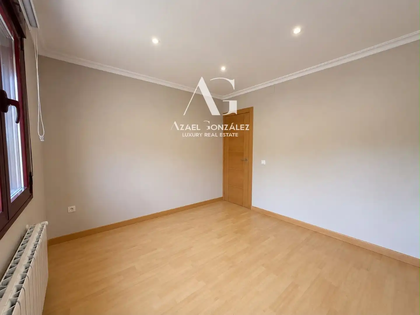 Bedroom of Detached homes for sale in Castañeda  with Heating, Terrace and Alarm