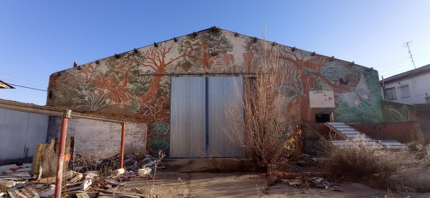 Industrial buildings for sale in Luna Y Sol, La Vega - La Sal