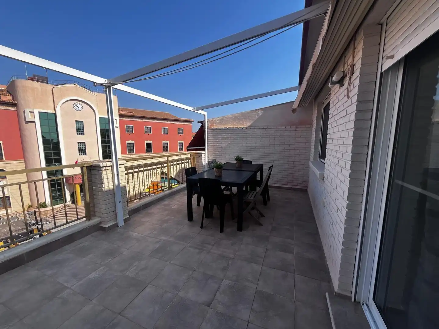 Terrasse von Dachboden zur Miete in Los Alcázares mit Klimaanlage, Heizung und Terrasse