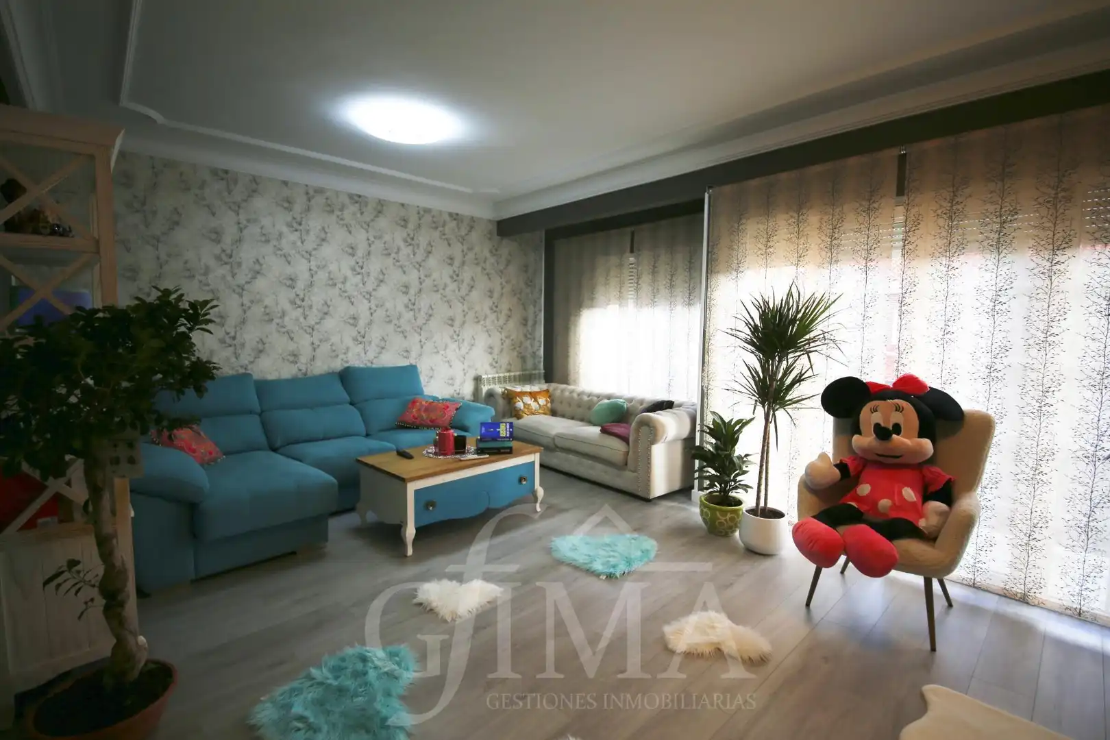 Sala d'estar de Dúplex en venda en Tomelloso amb Aire condicionat, Terrassa i Traster