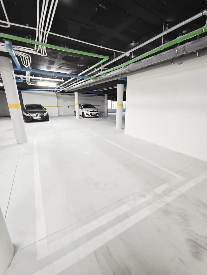 Aparcament de Apartament en venda en Benalmádena amb Aire condicionat, Terrassa i Traster