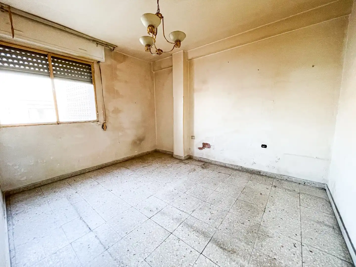 Piso en venta en Cieza con Balcón y Alarma