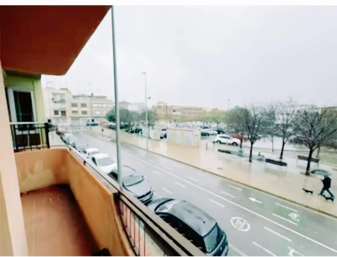 Vista exterior de Piso en venta en Onda con Amueblado y Balcón