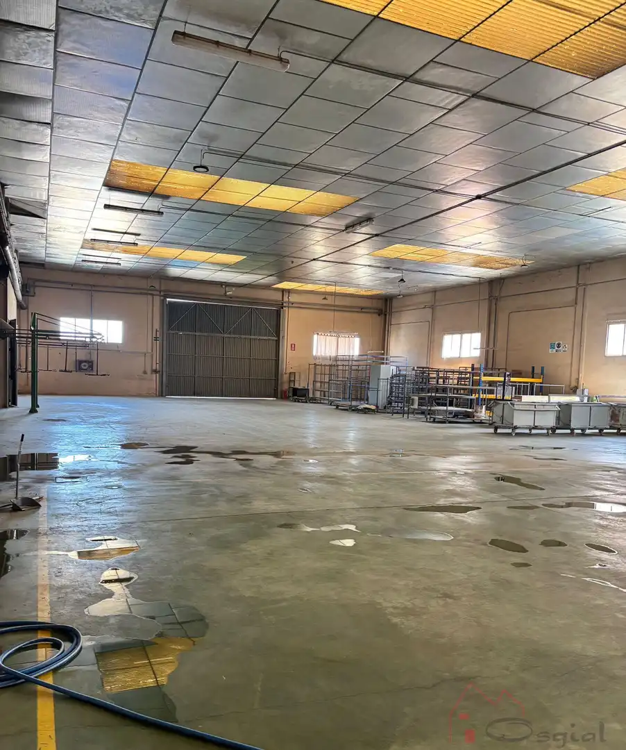Industrial buildings for rent in Silla
