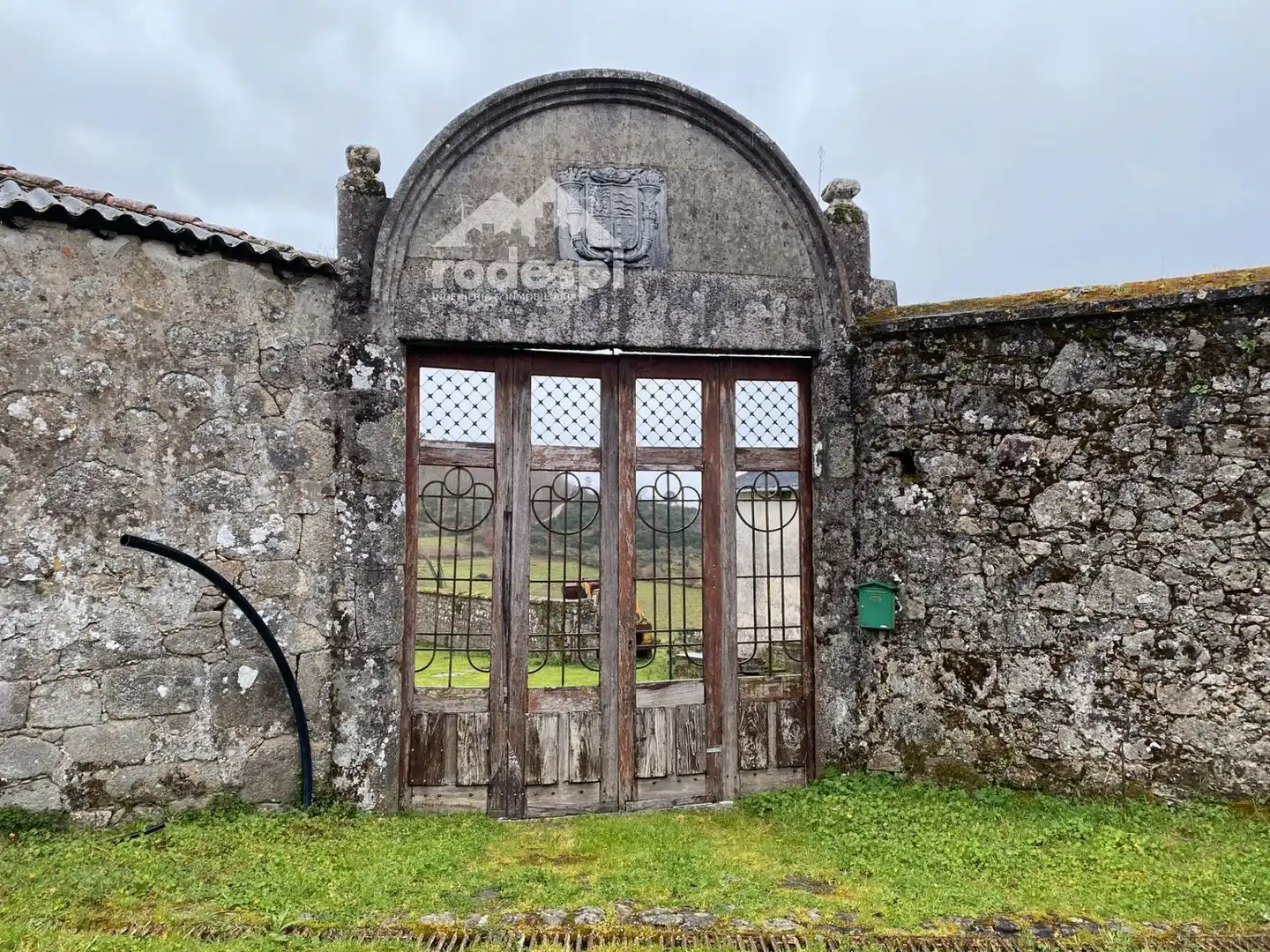 Exterior view of Buildings for sale in Pantón