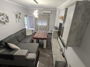 Flat with lift for sale in Bailén - Miraflores
