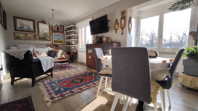 Piso en Venta en Ariznabarra