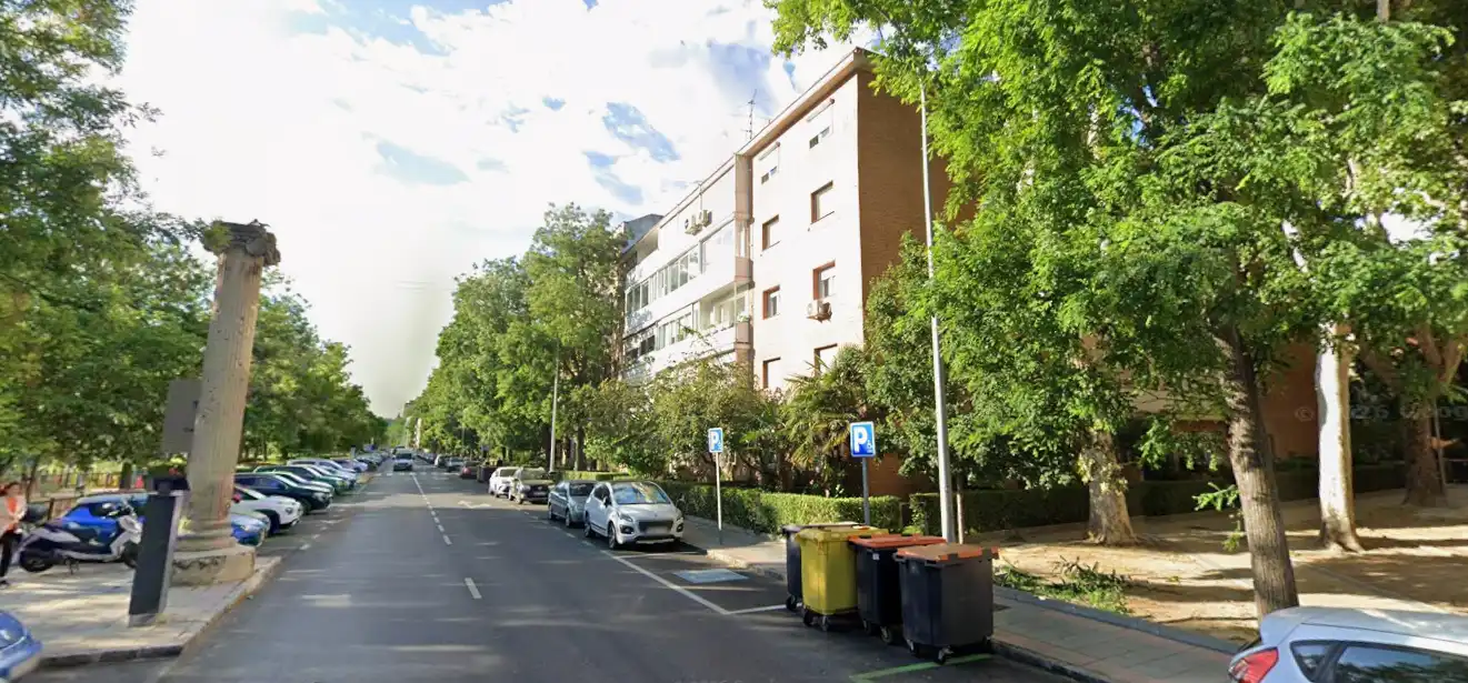 Vista exterior de Casa o xalet en venda en Madrid