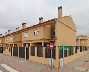 Casa adosada en venda a Calle de la Constelación de Pegaso, Parla