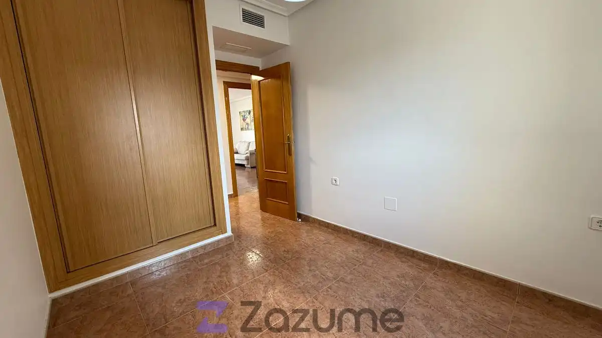 Habitación de Piso de alquiler en Murcia con Aire acondicionado, Calefacción y Amueblado