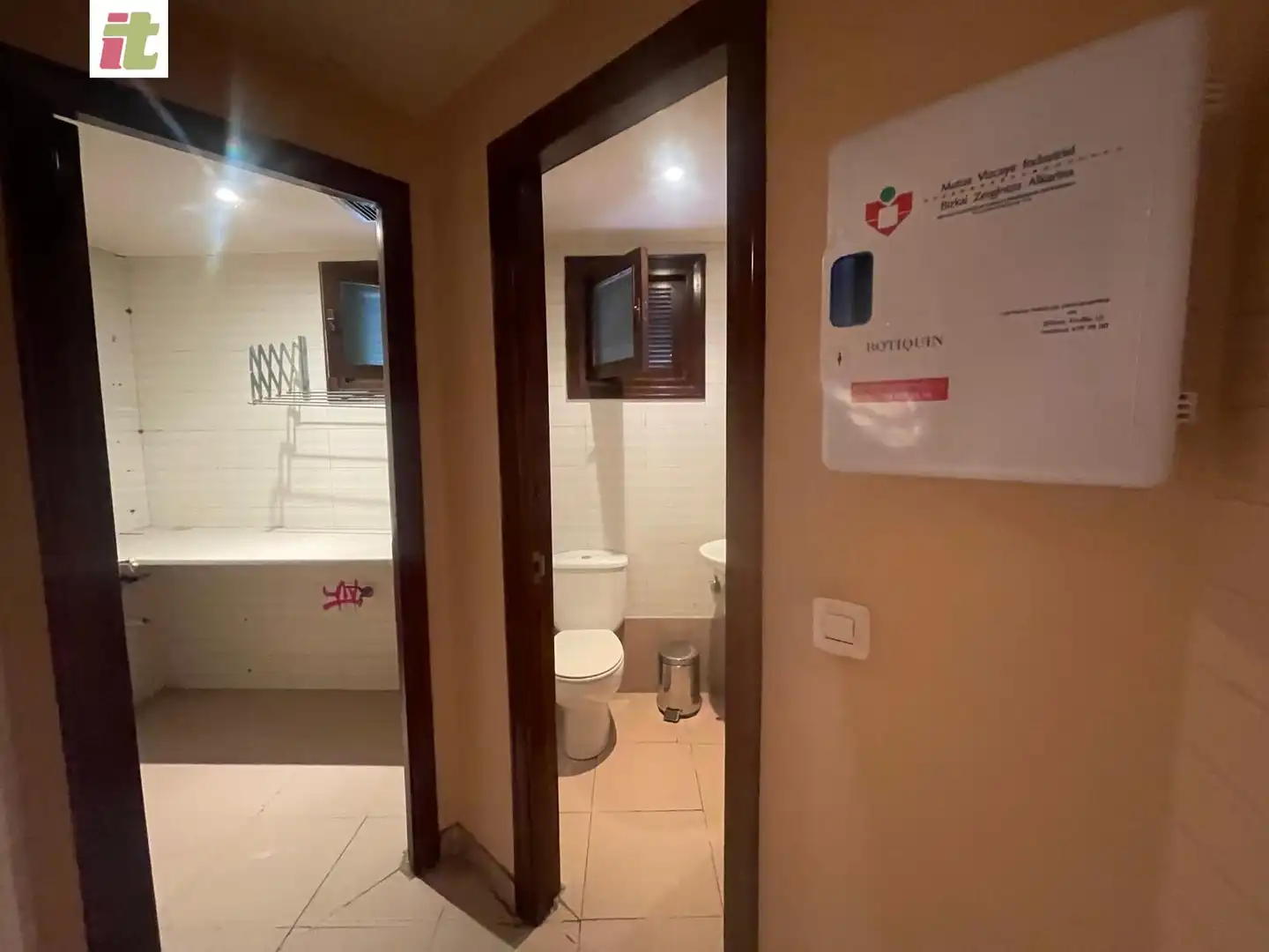 Baño de Local en venta en Gorliz