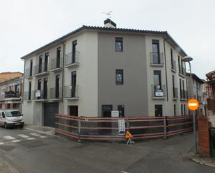 Vista exterior de Pis en venda en Santa Eugènia de Berga amb Calefacció i Balcó