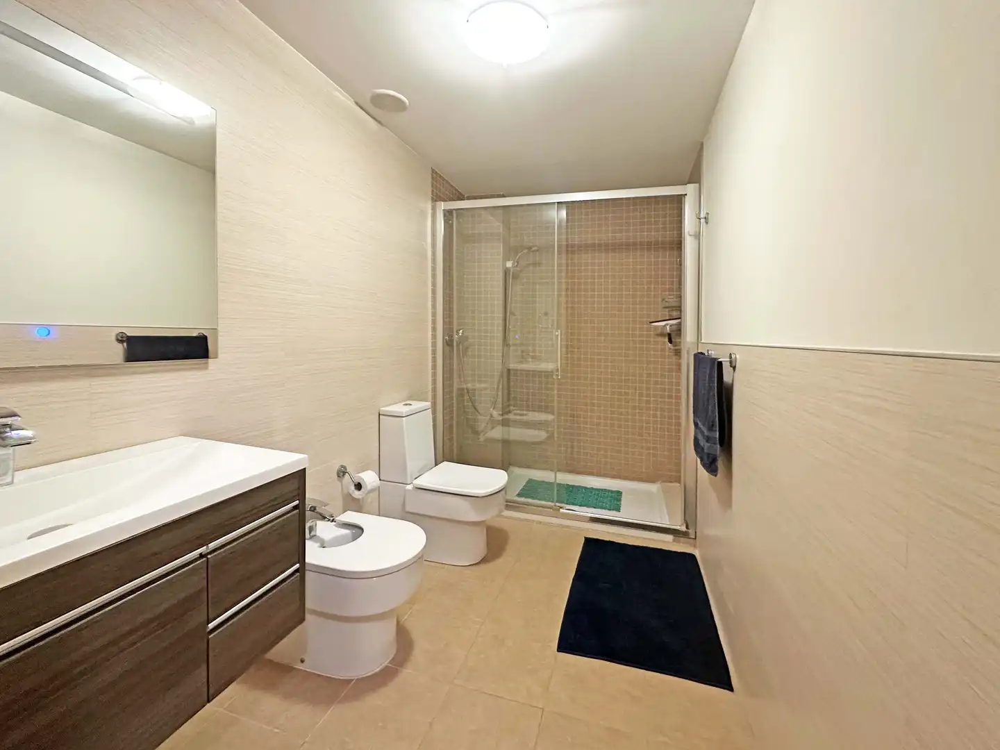 Bathroom of Houses for rent in Cullera  with Air Conditioner, Heating and Terrace