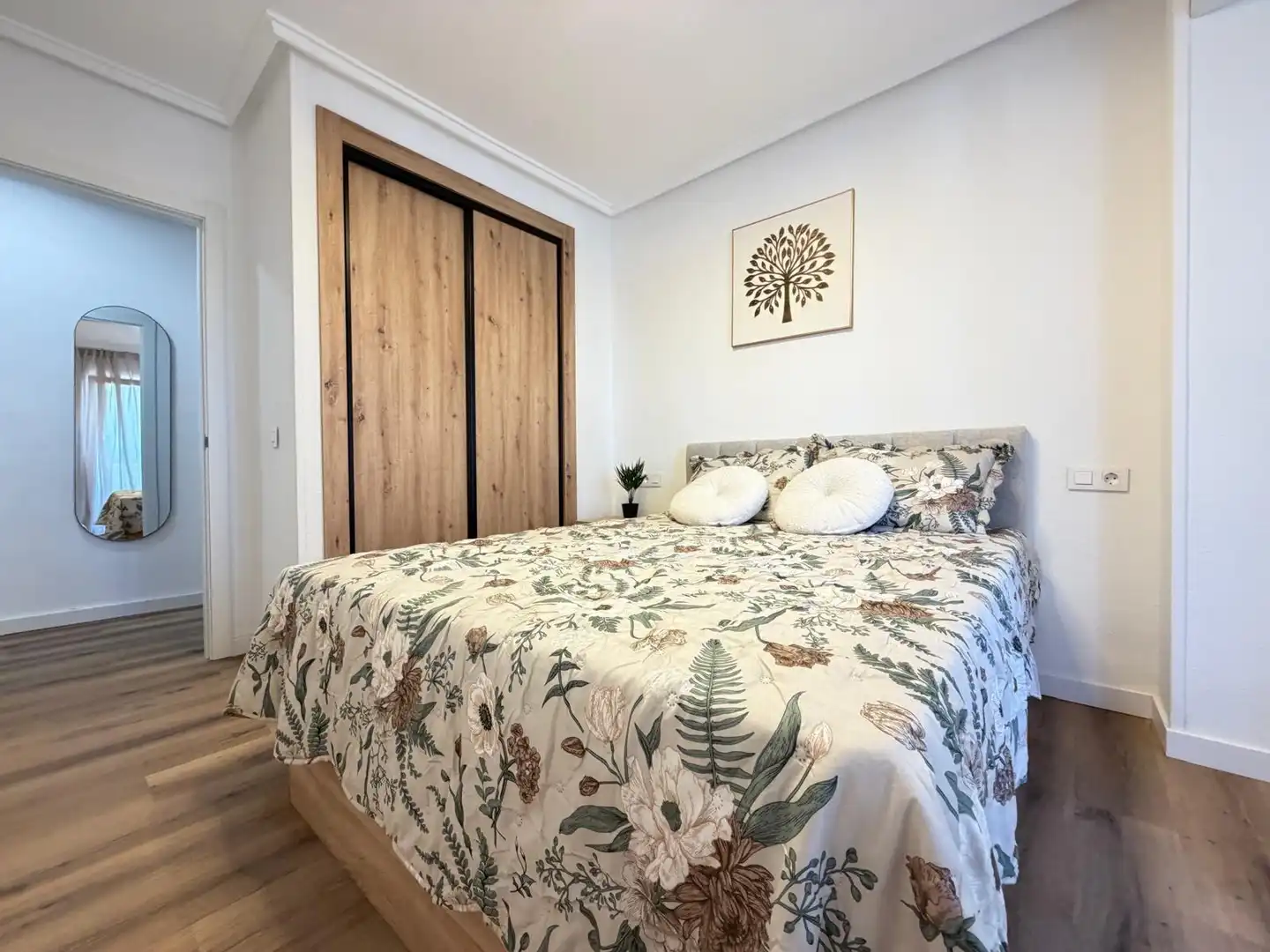 Apartment with terrace for sale in Calle VILLA MADRID, imagen 9
