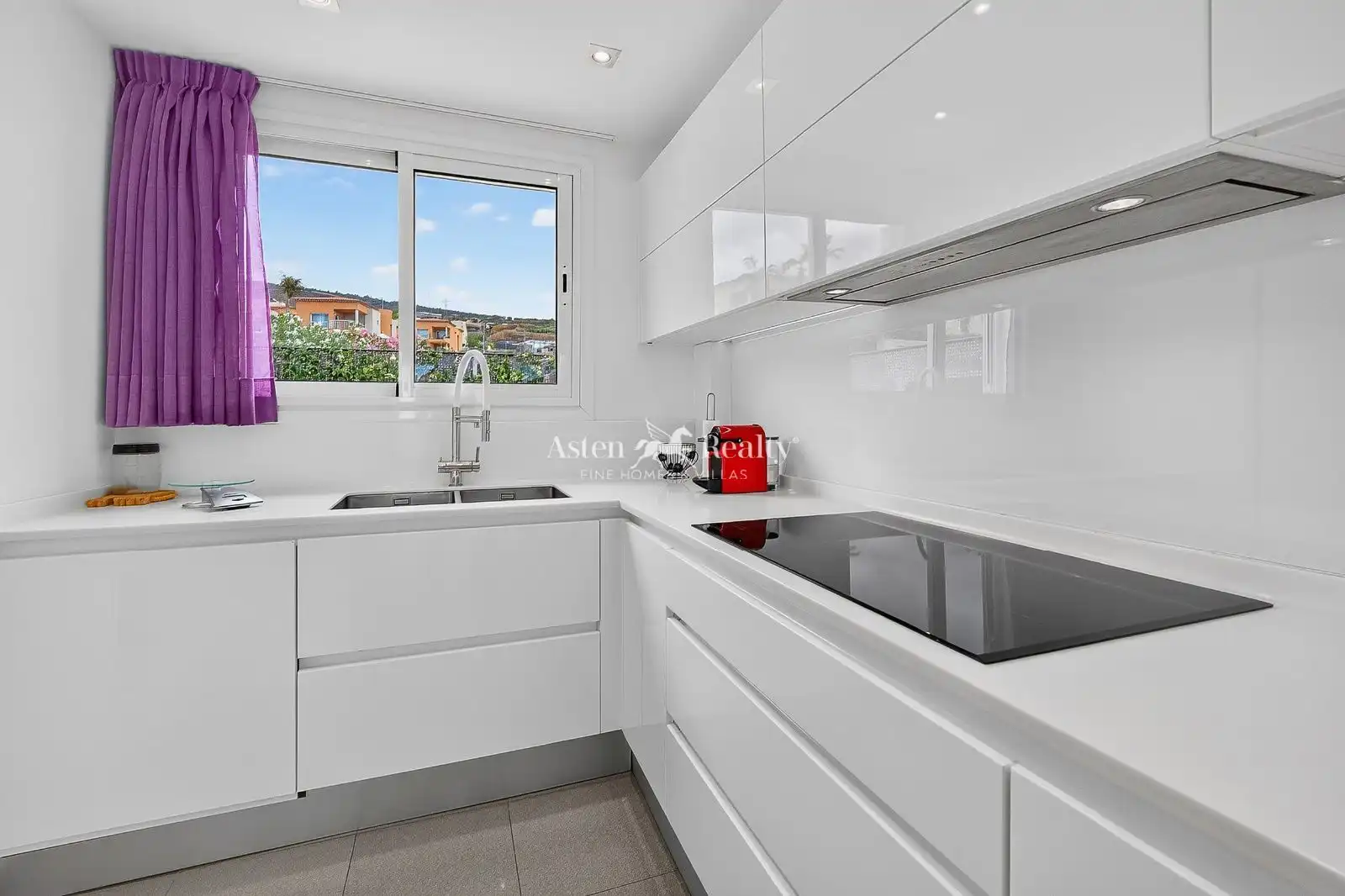 Kitchen of Detached homes for sale in Santiago del Teide  with Air Conditioner, Private garden and Terrace