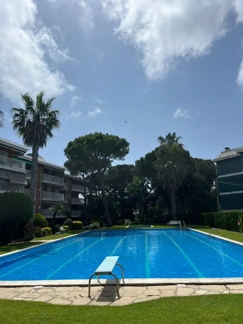 Schwimmbecken von Wohnungen zum Verkauf in Gavà mit Heizung, Terrasse und Abstellraum