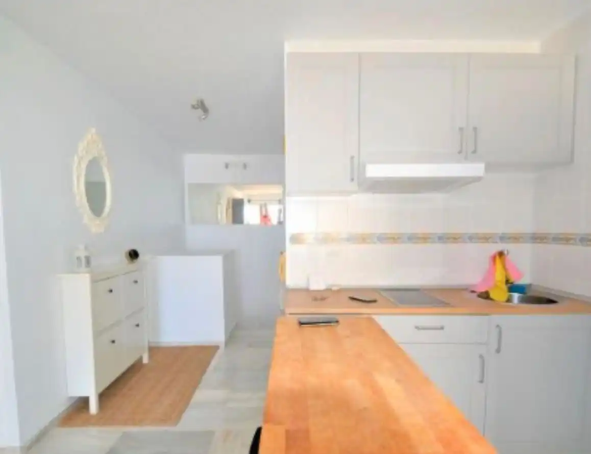 Cocina de Piso de alquiler en Estepona con Terraza, Amueblado y Horno