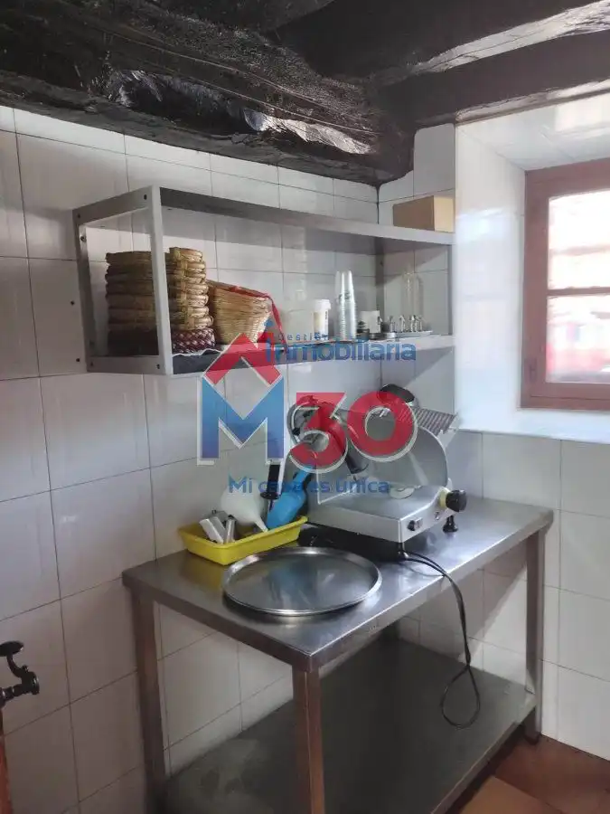 Kitchen of Commercial properties for sale in Valdegovia / Gaubea