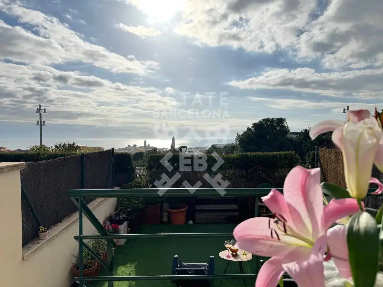 Garten von Maisonette zum Verkauf in Sitges mit Klimaanlage, Heizung und Privatgarten