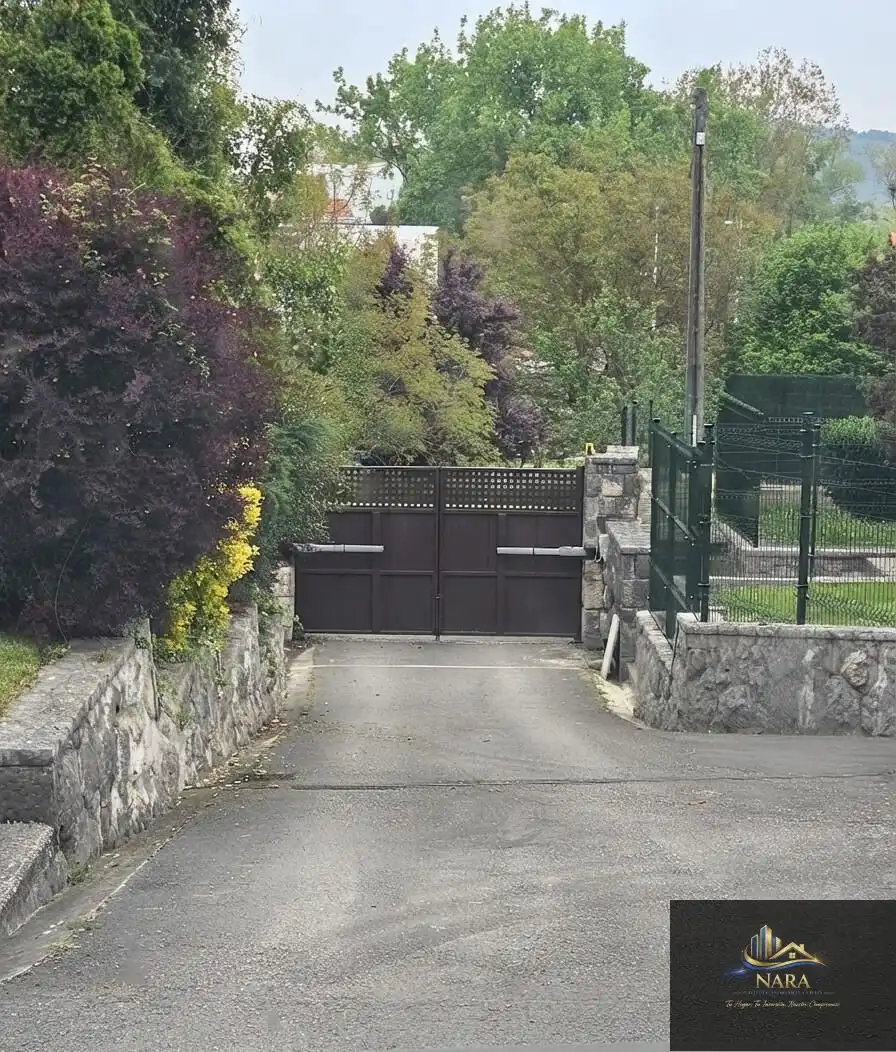 Exterior view of Houses for sale in Torrelavega   with Heating, Private garden and Parquet flooring