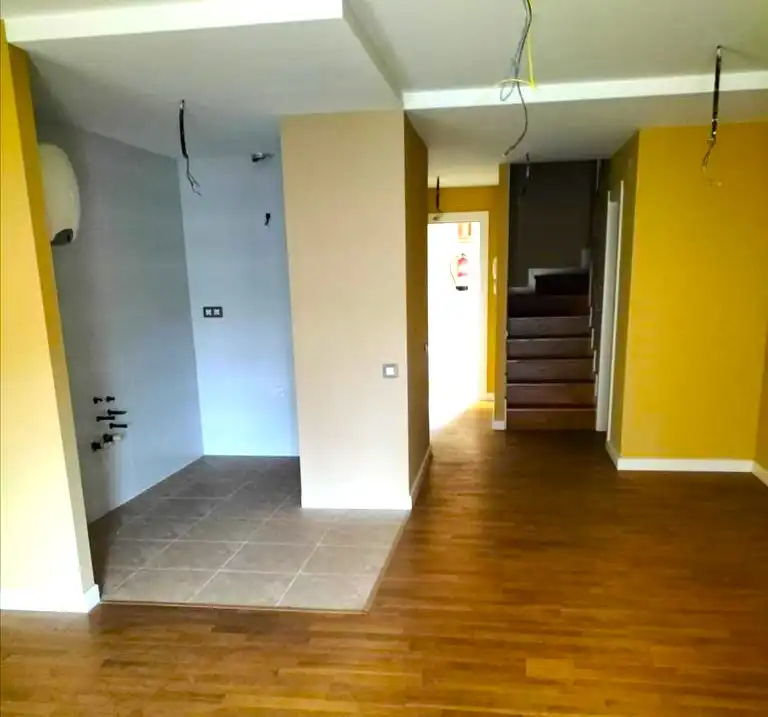 Dúplex en venta en FUNDADOR, Santurde de Rioja