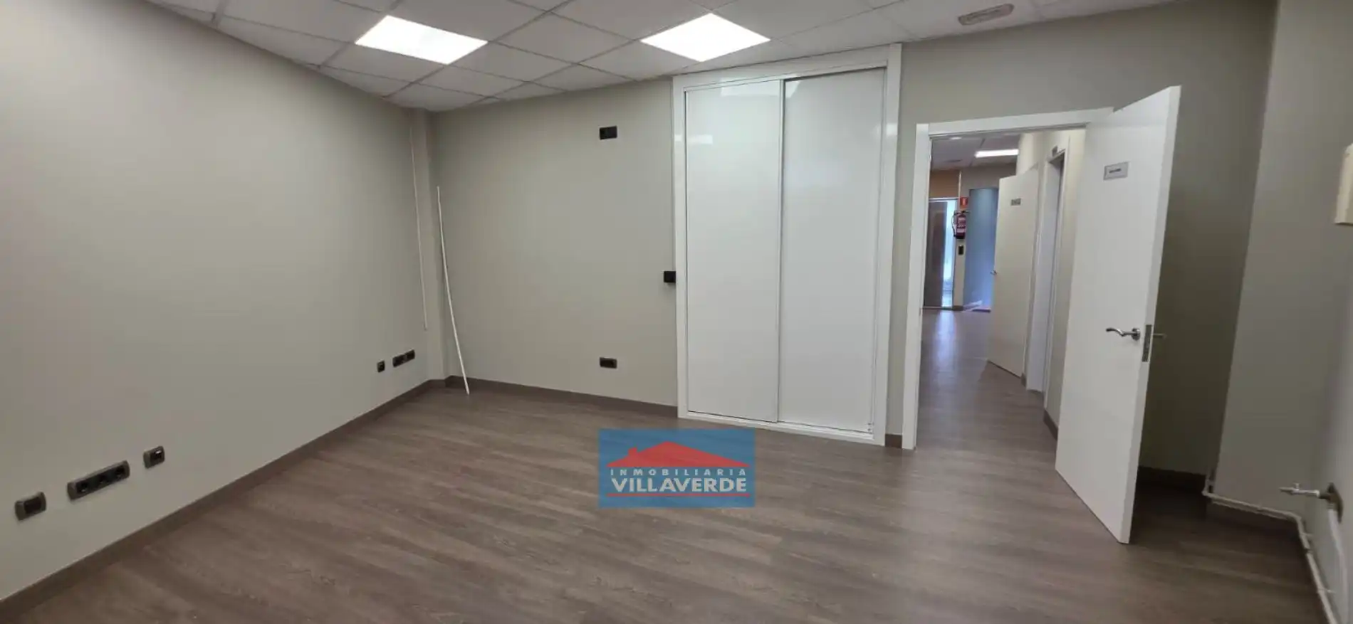 Business premises for sale in Coiro, imagen 4