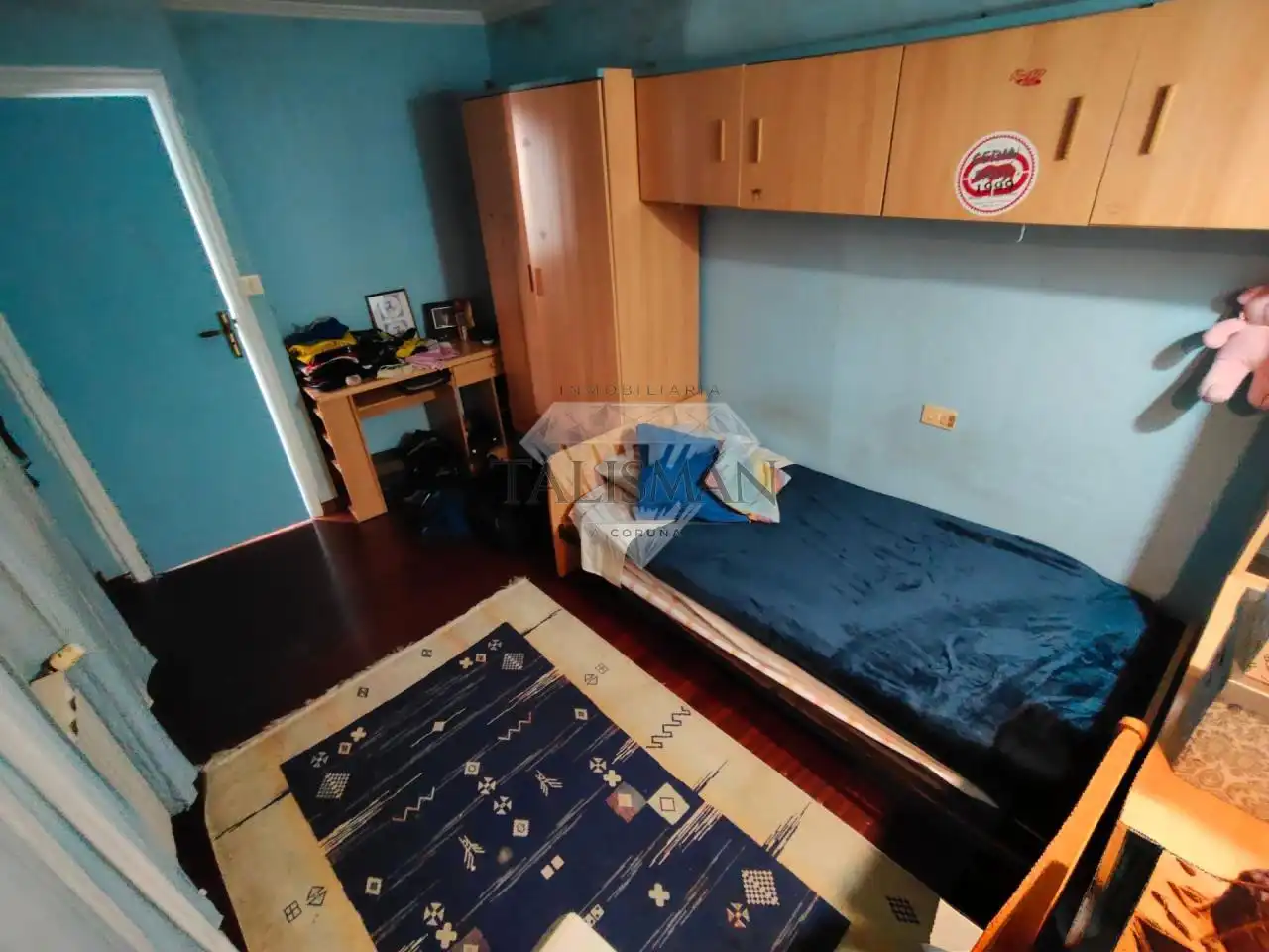 Habitación de Casa adosada en venta en Noia con Calefacción, Jardín privado y Terraza