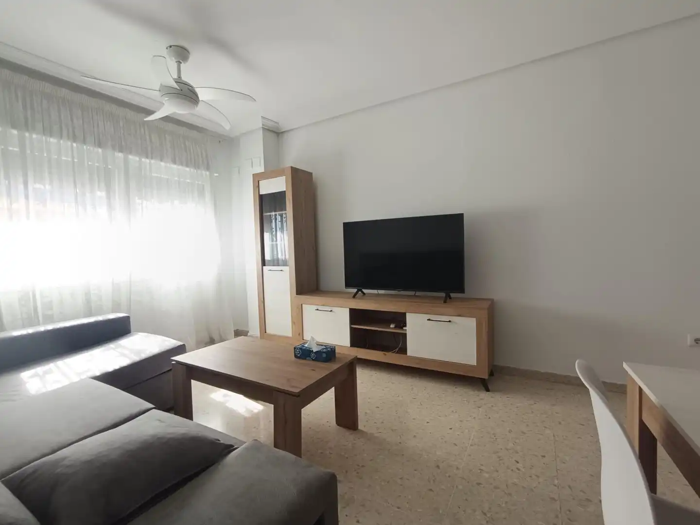 Sala de estar de Piso de alquiler en  Córdoba Capital con Aire acondicionado, Terraza y Amueblado