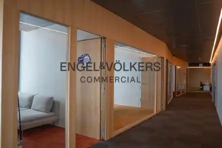 Office for rent in Barcelona  with Air Conditioner and Furnished