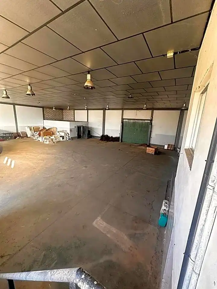Industrial buildings for sale in Entrena