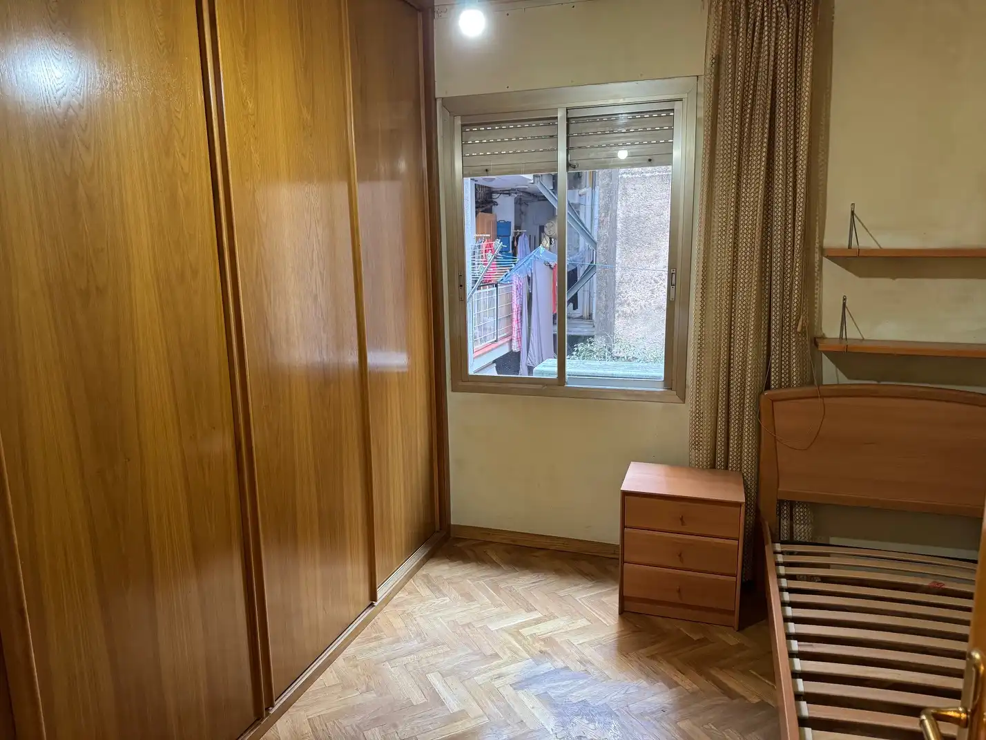 Habitación de Piso en venta en Barcelona con Aire acondicionado, Calefacción y Horno