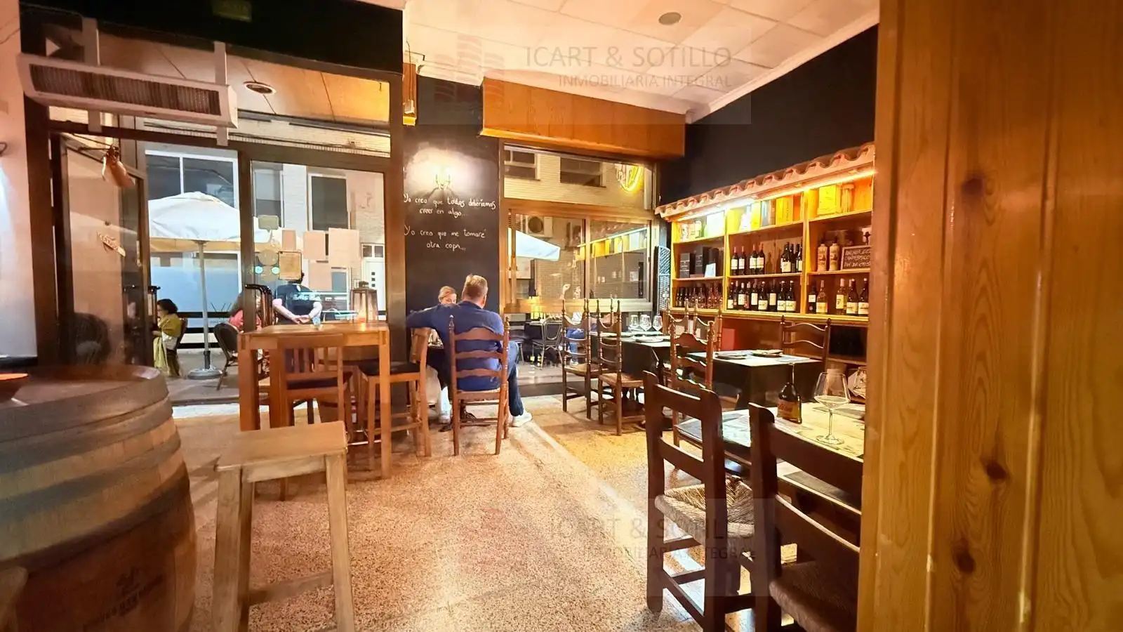 Local en traspaso en La Ràpita