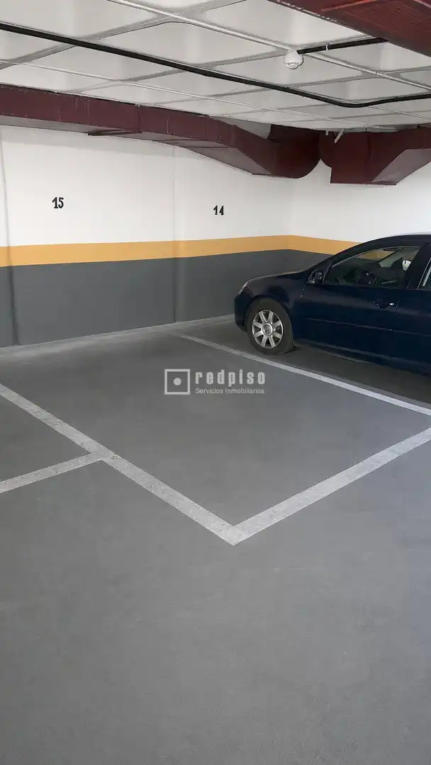 Parking de Garaje en venta en Madrid