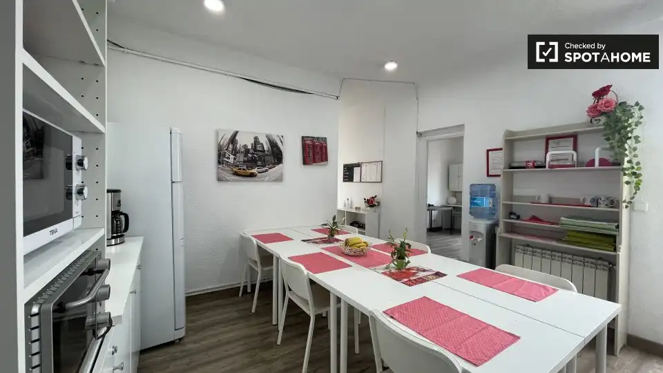 Room in Gaztambide