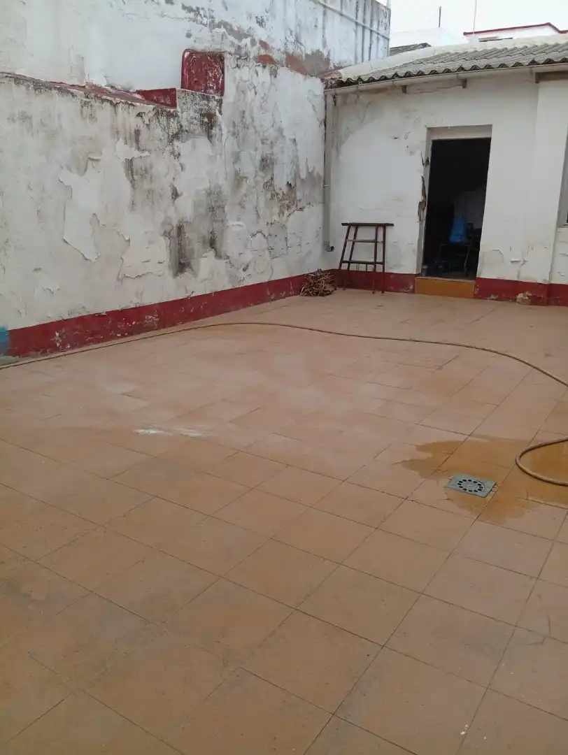 Casa o xalet en venda en Dos Hermanas amb Traster