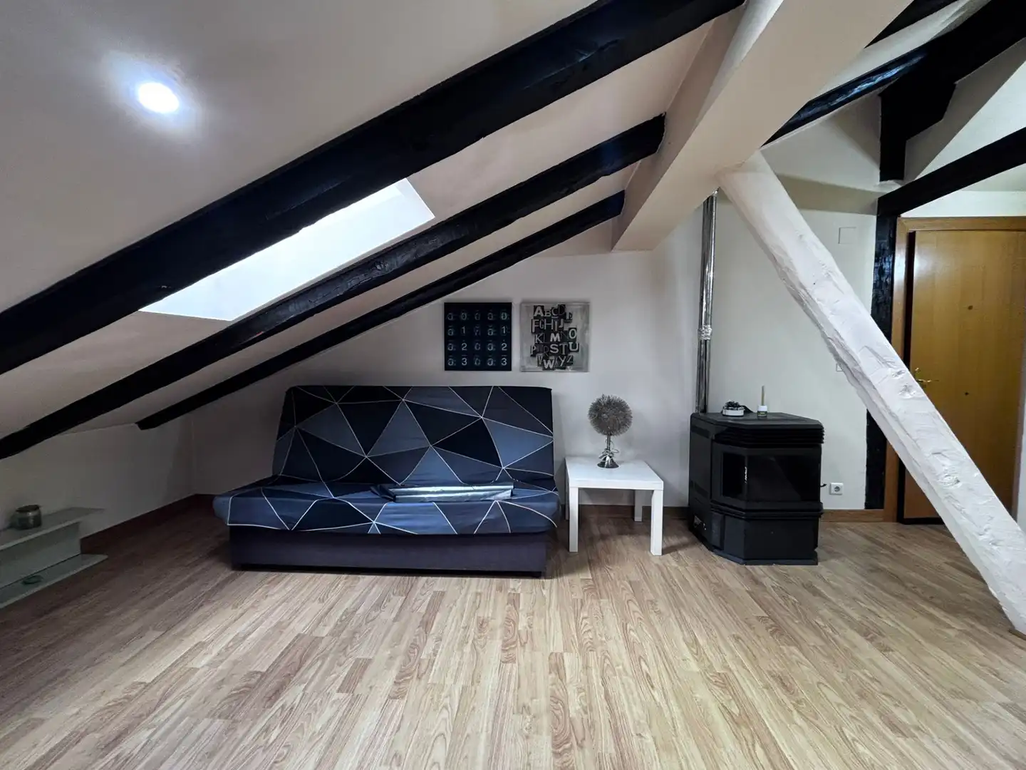 Living room of Storage room for sale in Burgos