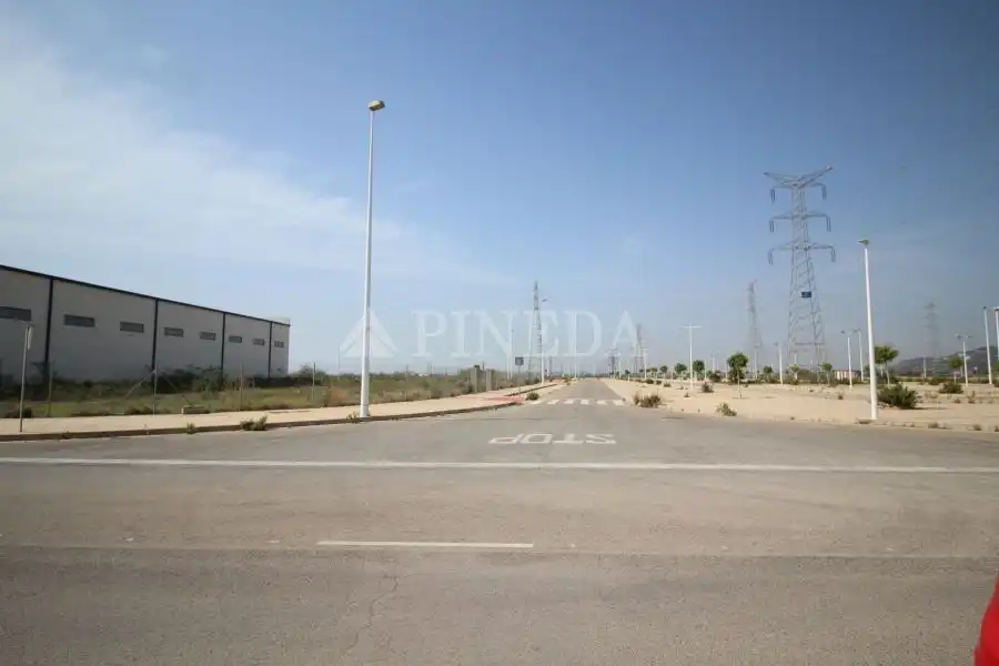 Terreny industrial en venda en Sagunto / Sagunt