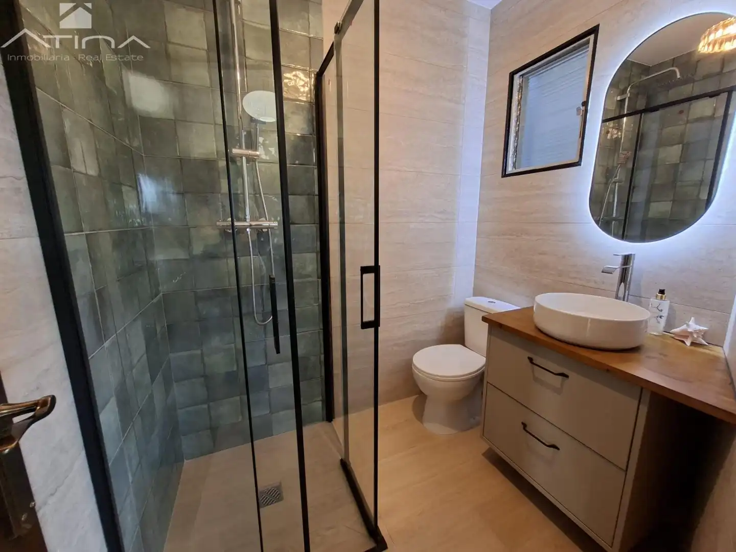 Baño de Piso en venta en Gandia con Balcón