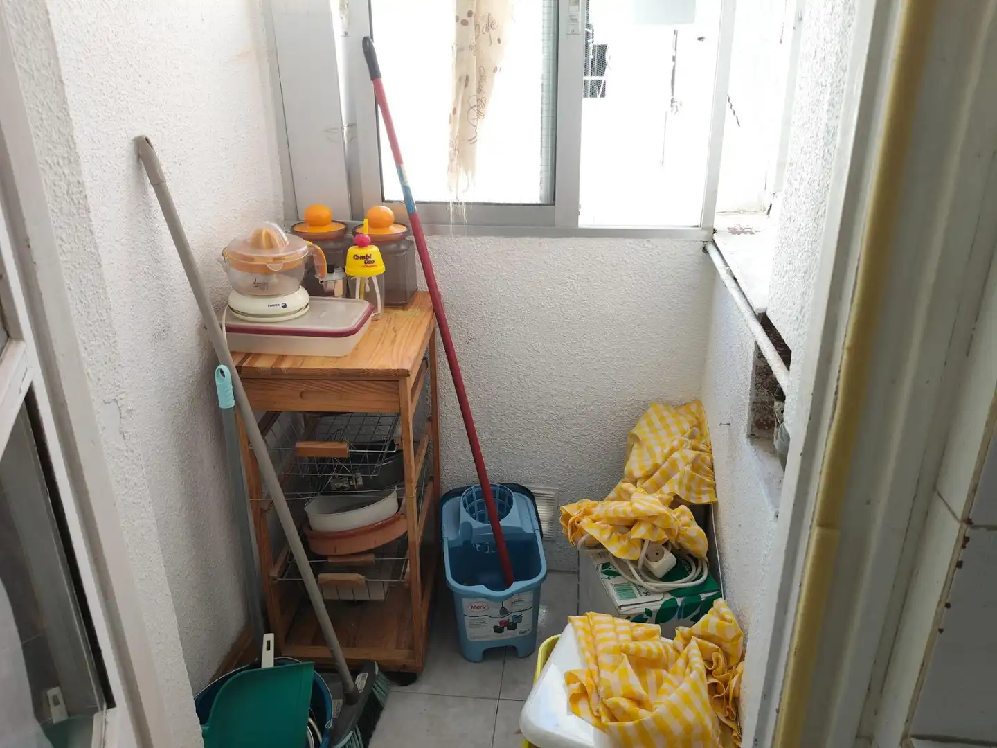Terraza de Piso en venta en Zaragoza con Calefacción