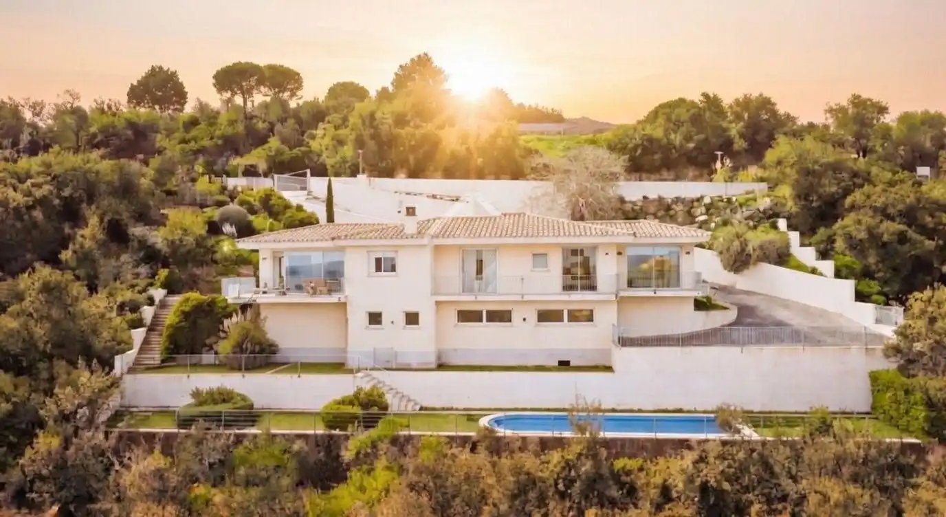 Villa mit Terrasse zum Verkauf in Calle roca del sol