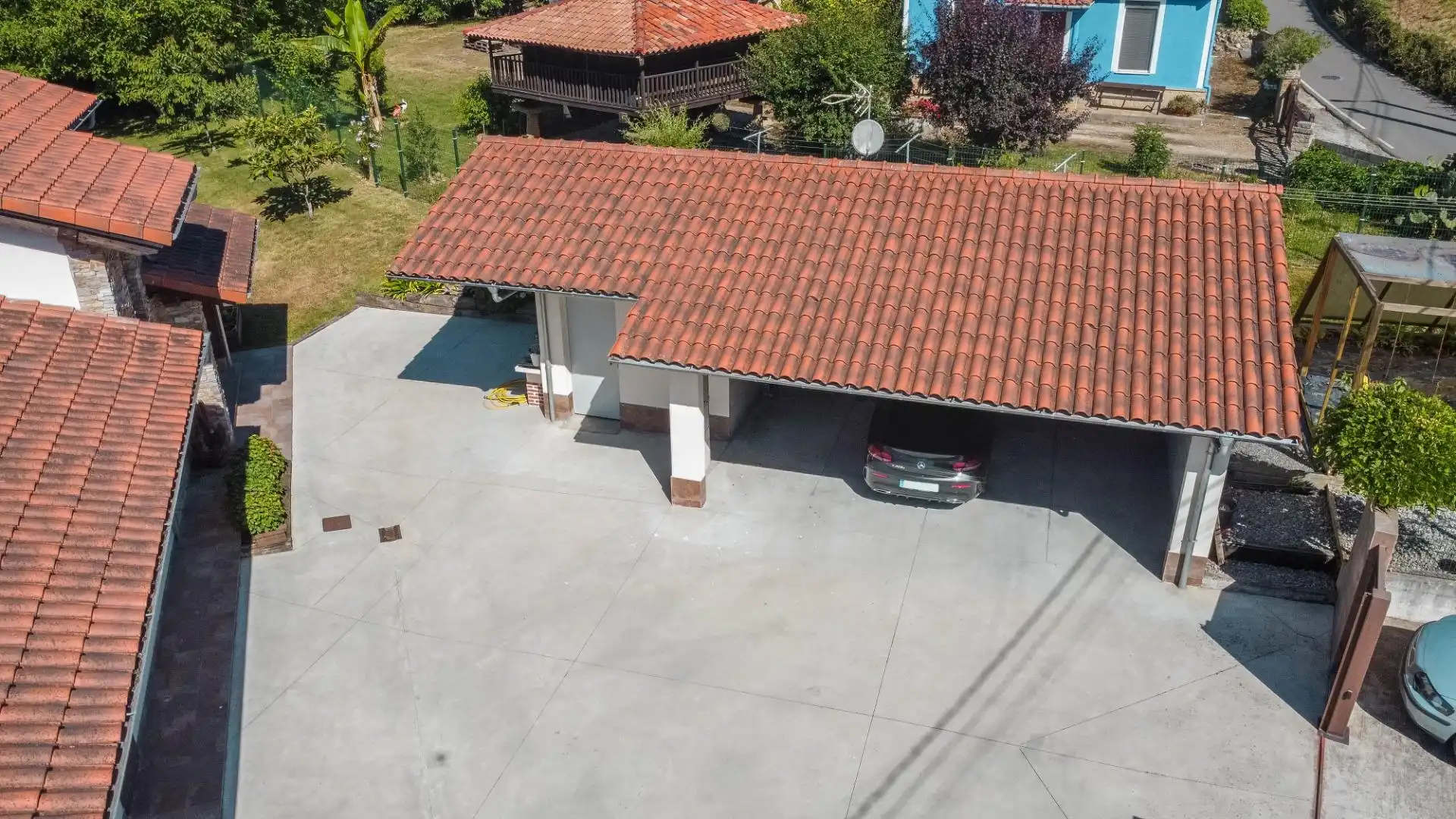 Parking de Casa o chalet en venta en Siero con Aire acondicionado, Calefacción y Jardín privado