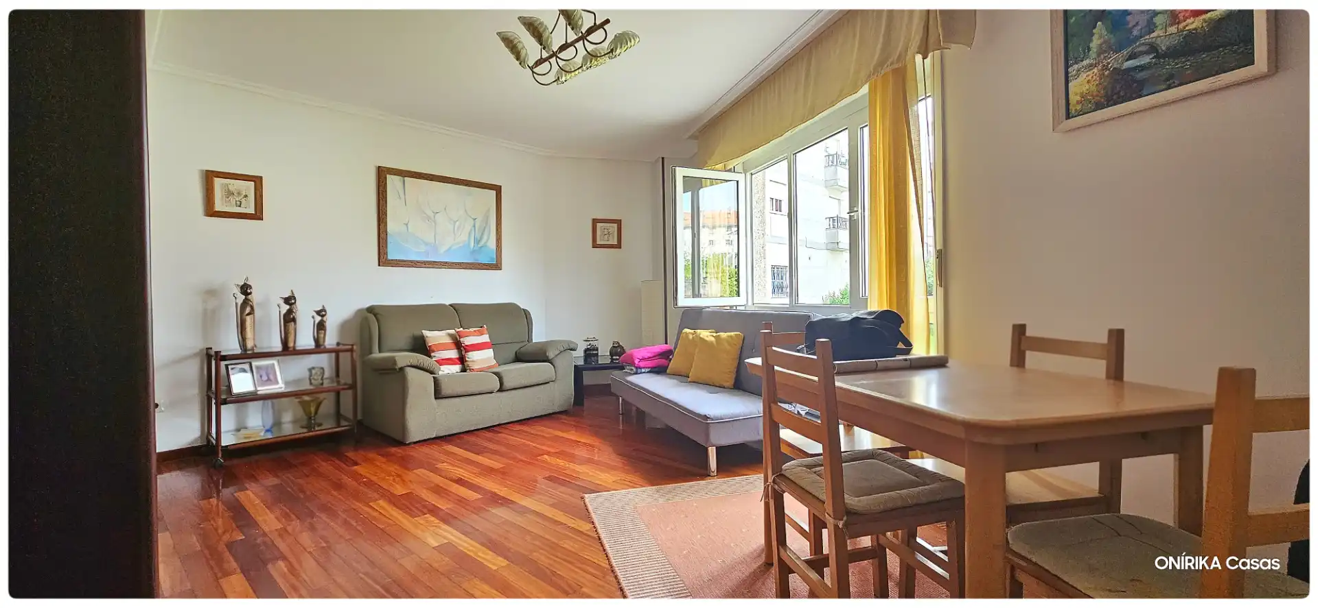 Sala de estar de Piso en venta en Ames con Calefacción, Amueblado y Horno