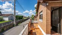 Vista exterior de Casa o xalet en venda en Santillana del Mar amb Terrassa