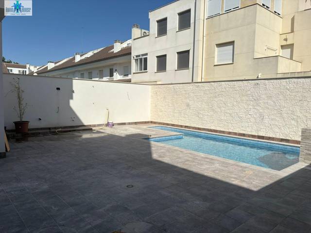 Casa adosada en Venta en Imaginalia - Llanos del Águila