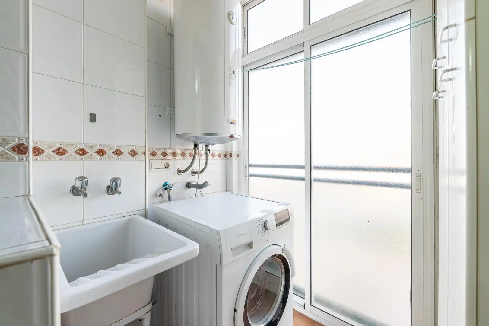 Terrassa de Apartament en venda en Torremolinos amb Aire condicionat, Calefacció i Jardí privat