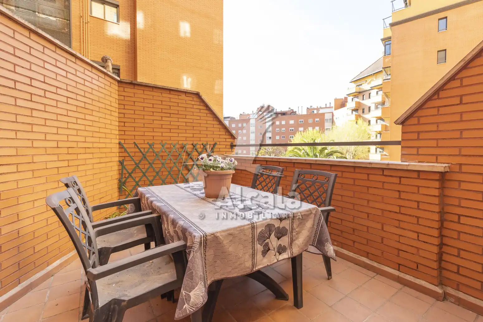 Terrace of Flat for sale in Alcalá de Henares  with Air Conditioner, Heating and Private garden