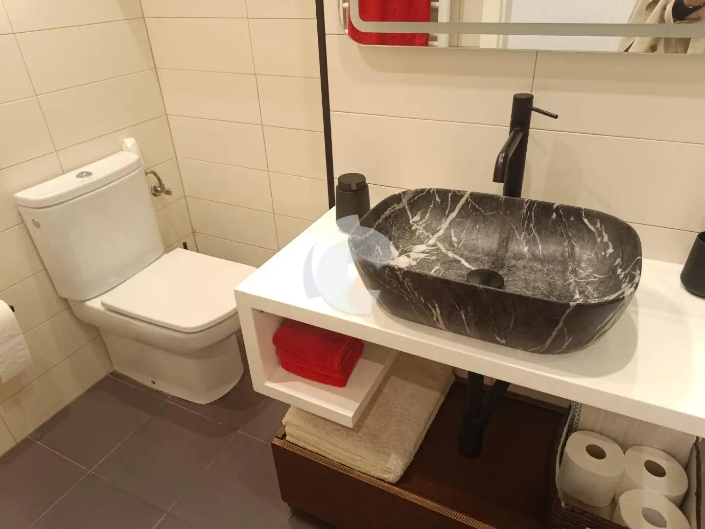 Bathroom of Flat for sale in Ourense Capital   with Heating, Storage room and Furnished