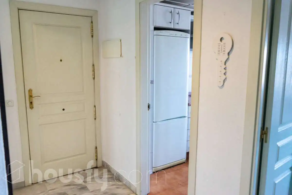 Wohnung zur Miete in Sevilla mit Klimaanlage, Heizung und Terrasse