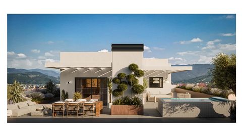 Foto 3 de Piso en venta en Avenida Puerta del Mar, Huerta Nueva, Estepona